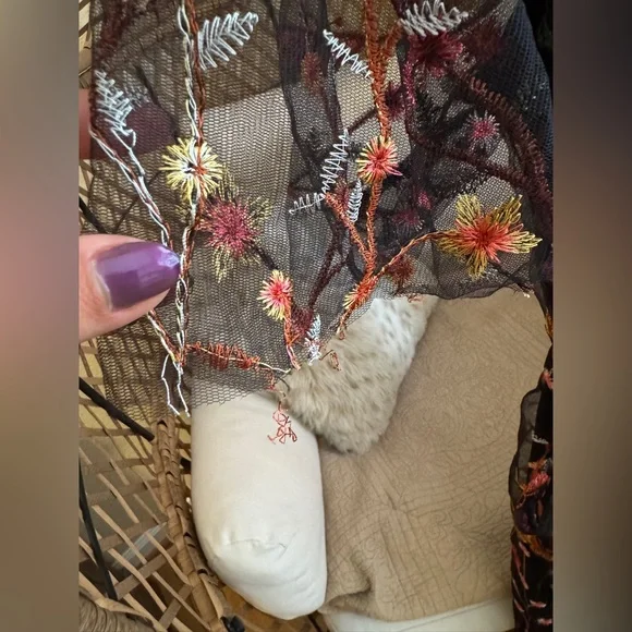 Baltic Born Marseille Floral Embroidered Dress Black Medium - Picture 4 of 4